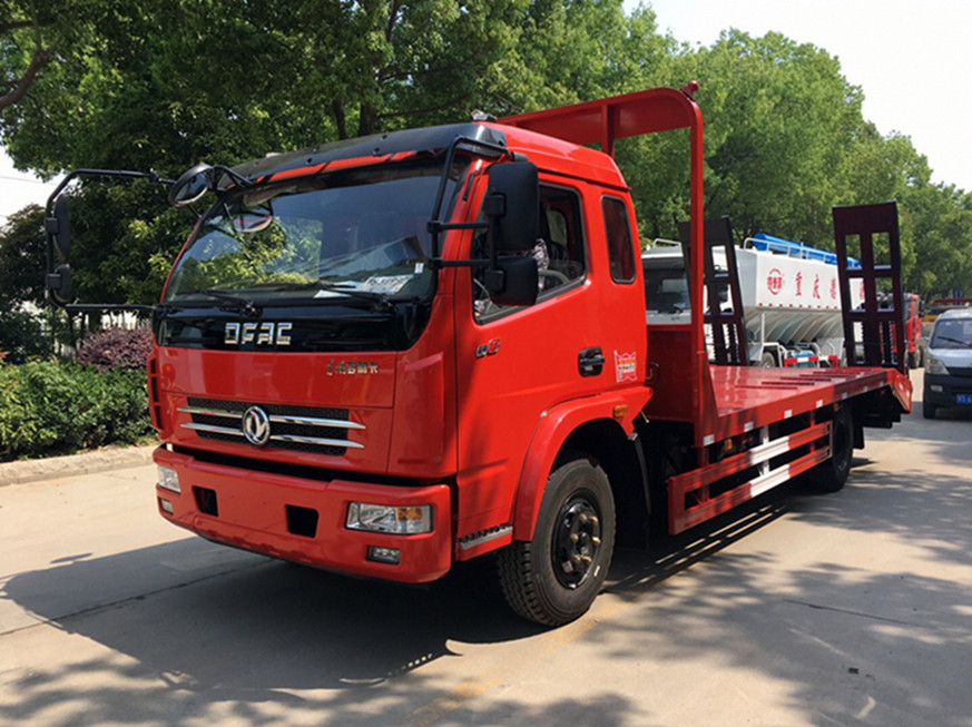 【13噸】東風(fēng)多利卡D8平板運(yùn)輸車(chē)