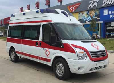 程力威牌CLW5046XJHJ5型救護(hù)車